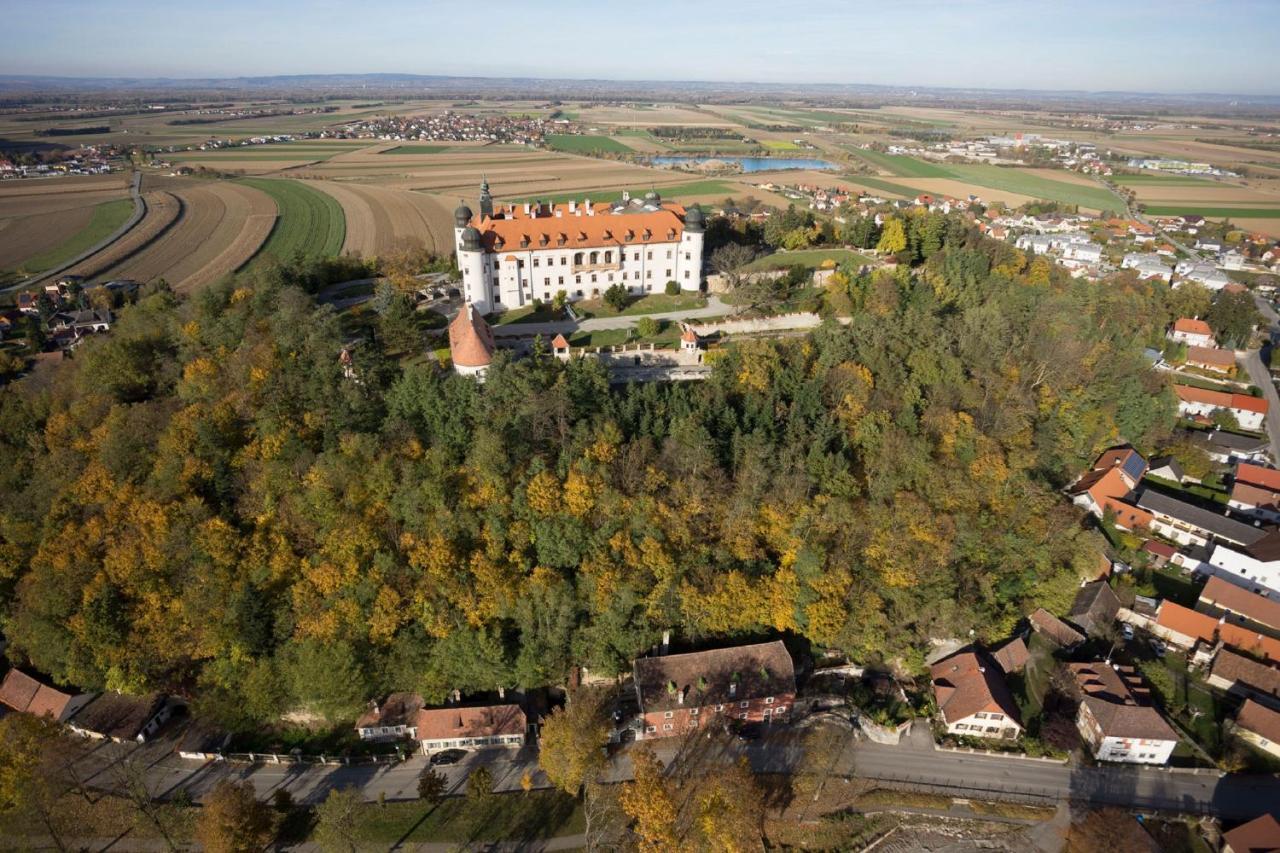 Gaestehaus & Hofladen Familie Oellerer Sitzenberg ภายนอก รูปภาพ